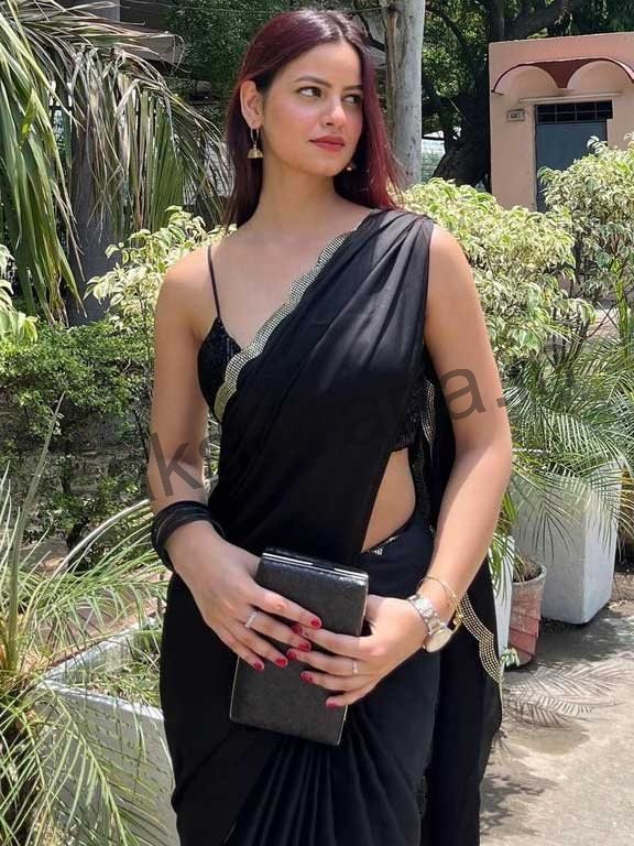 20 year old call Girl service in Indore